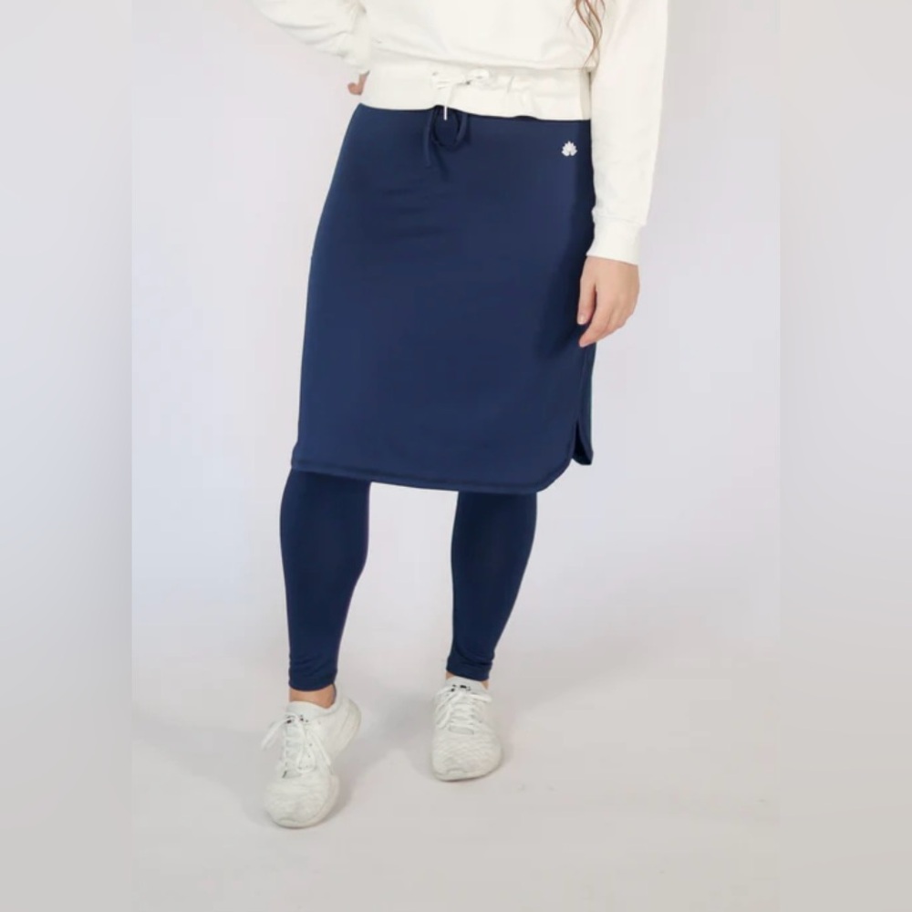 Courtney Toliver Navy Blazer Ankle Snoga size Medium